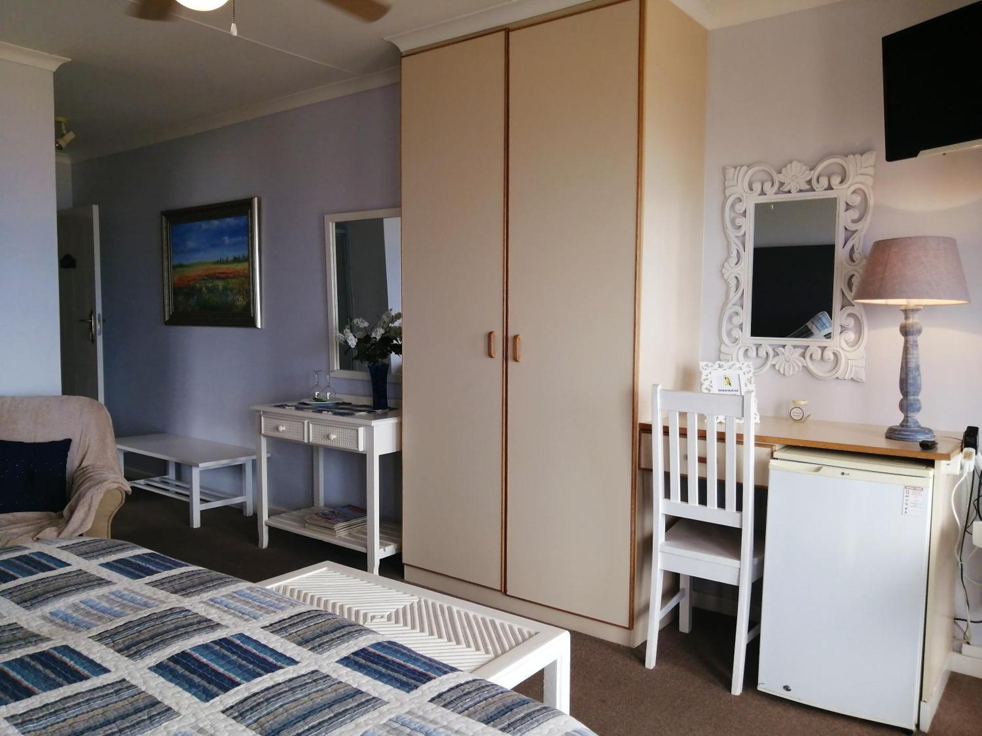 Amzee Bokmakierie Guest House Dana Bay Номер фото