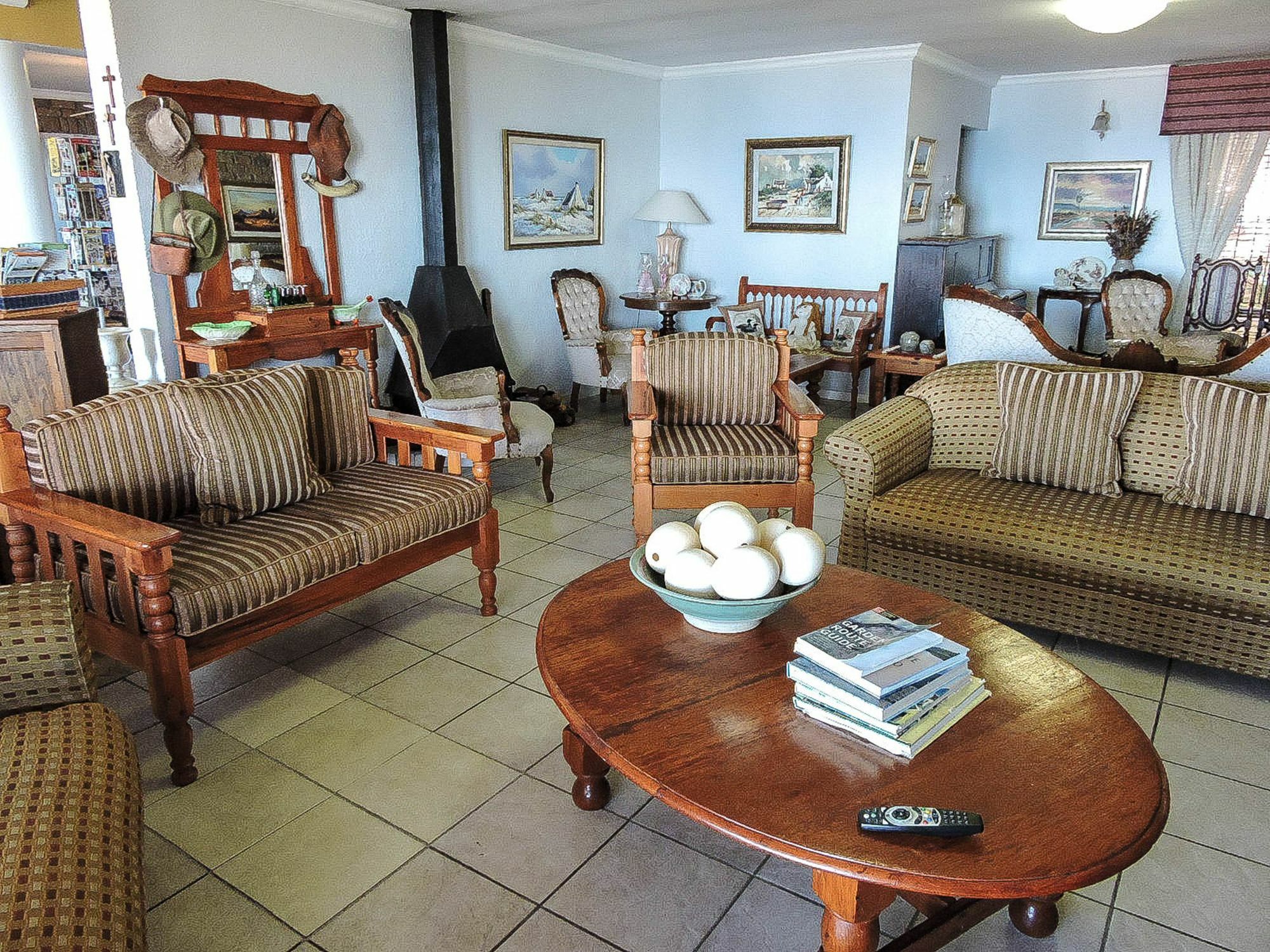 Amzee Bokmakierie Guest House Dana Bay Экстерьер фото