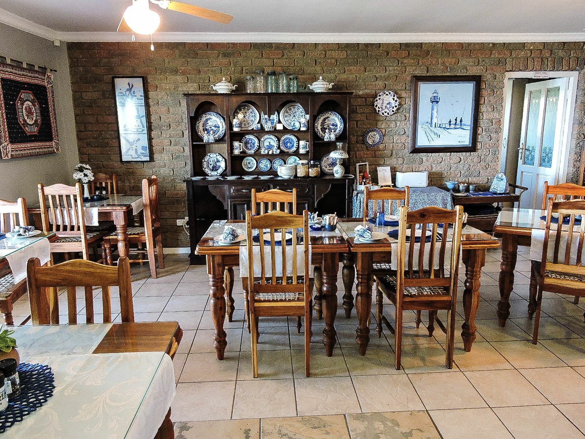 Amzee Bokmakierie Guest House Dana Bay Экстерьер фото